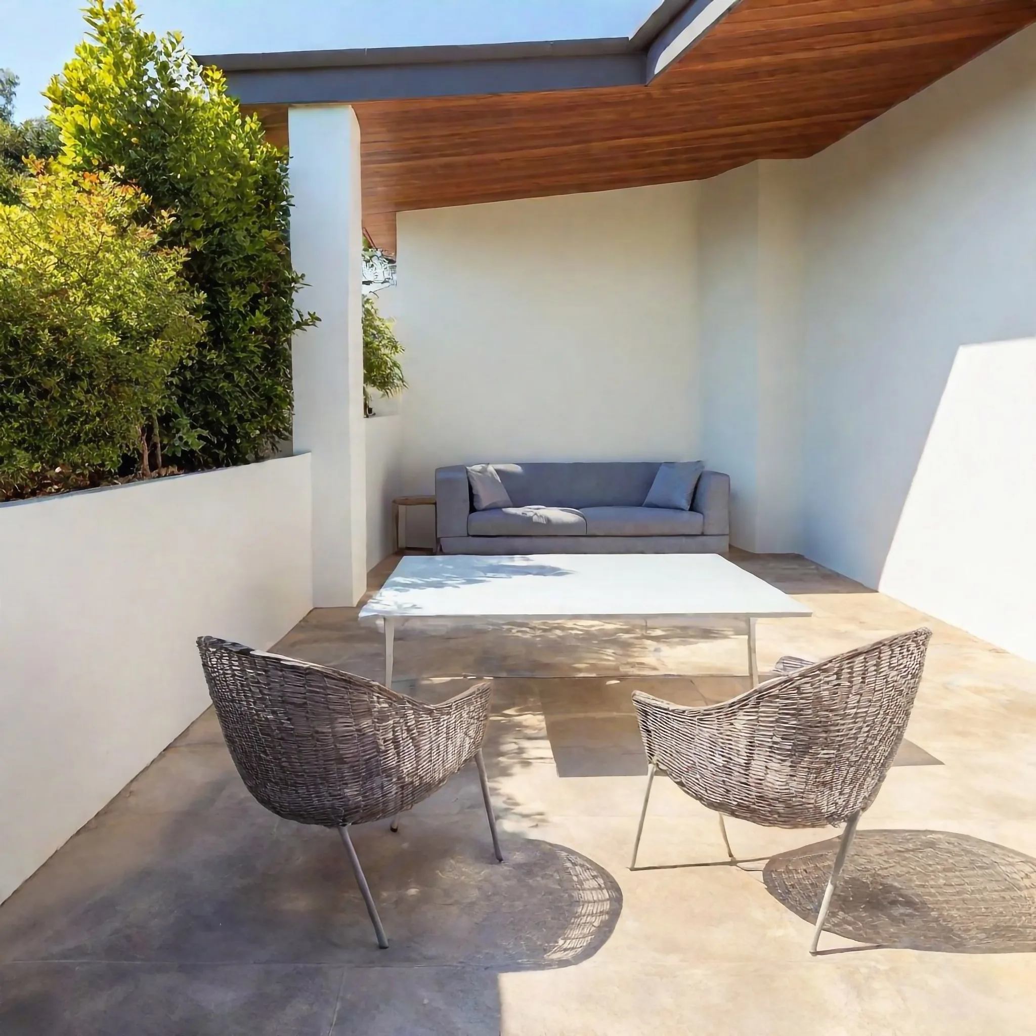 Concrete patio finished for outdoor entertaining