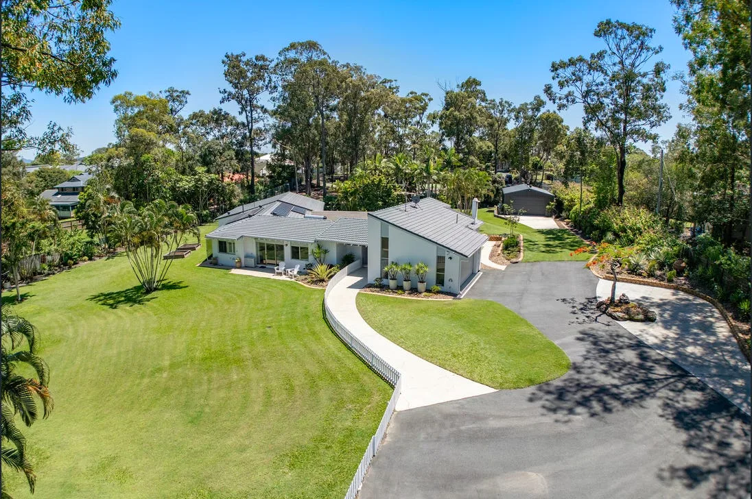 Concrete driveway finished for a Macarthur region home